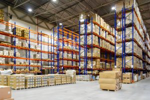 warehouse-with-pallet-racks-and-boxes